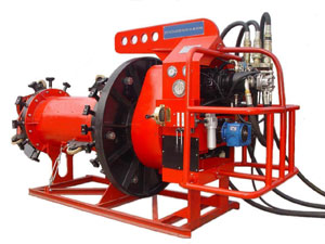Machine de chanfreinage à expansion interne pour tuyaux