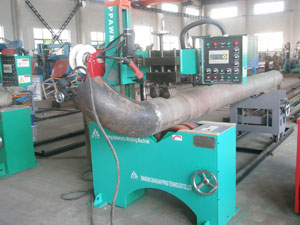 Machine de soudage automatique pour préfabrication de tuyauterie (FCAW/GMAW)